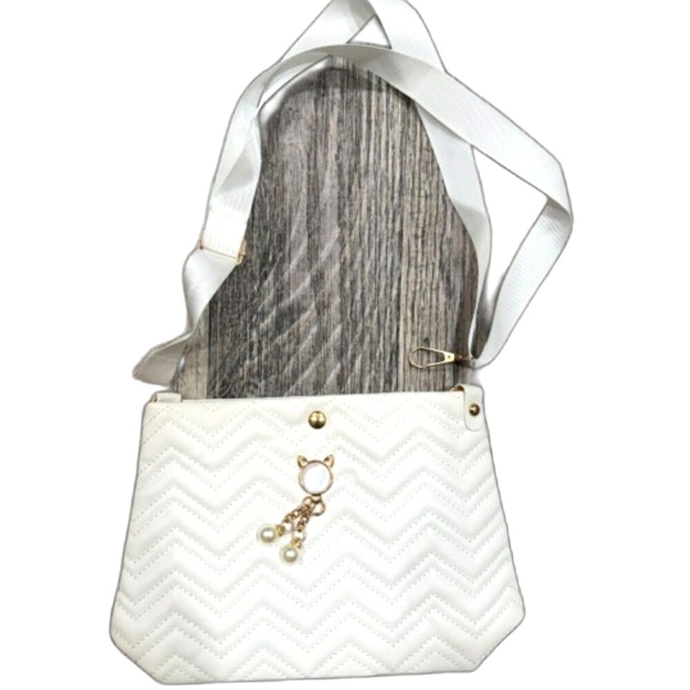 NWT White Quilted Crossbody Bag Cat Charm Purse Adjustable Strap